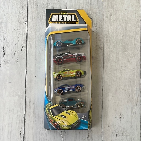 Red and Yellow Die-Cast Toy Car Set 5-Pack Zuru metal - Picture 2 of 6